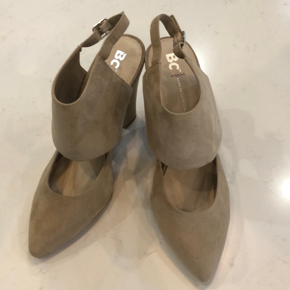 Born In California Tan Faux Suede Peep Toe Strap Heeled Ankle Sandal Women’s 9